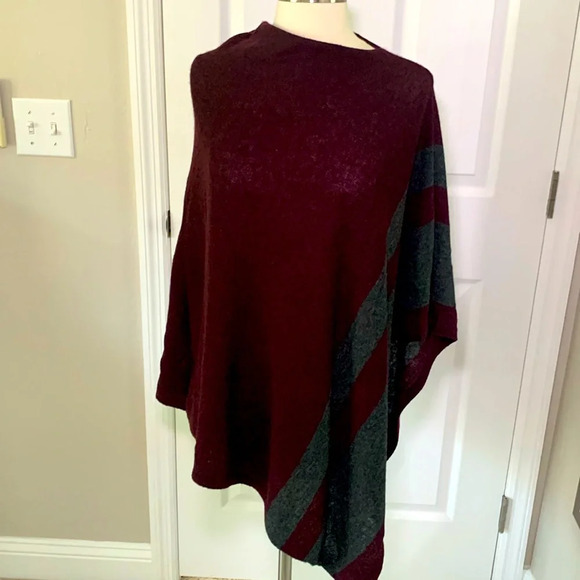 Sweaters - Burgundy and gray cashmere poncho